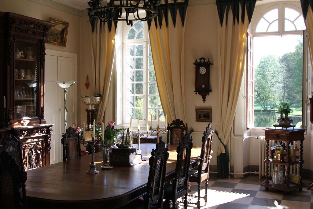 Bed and Breakfast Chateau Du Breuil à Gevrolles Extérieur photo